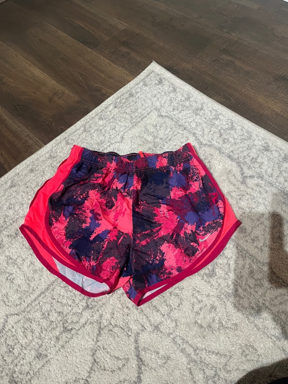 Nike Tempo Shorts in Hot Pink & Navy